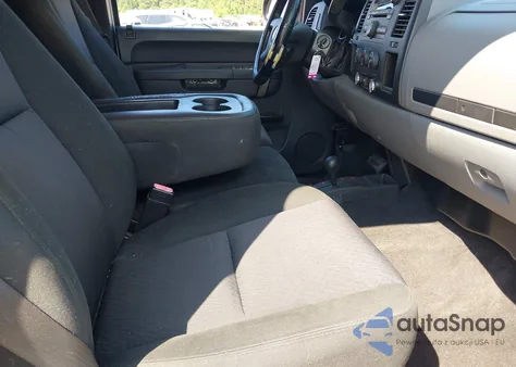 2010 Chevrolet Silverado 1500 Ls из США, поврежденный, VIN 1GCSKREA6AZ246539